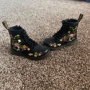 Dr Martens, Floral, girls size 11